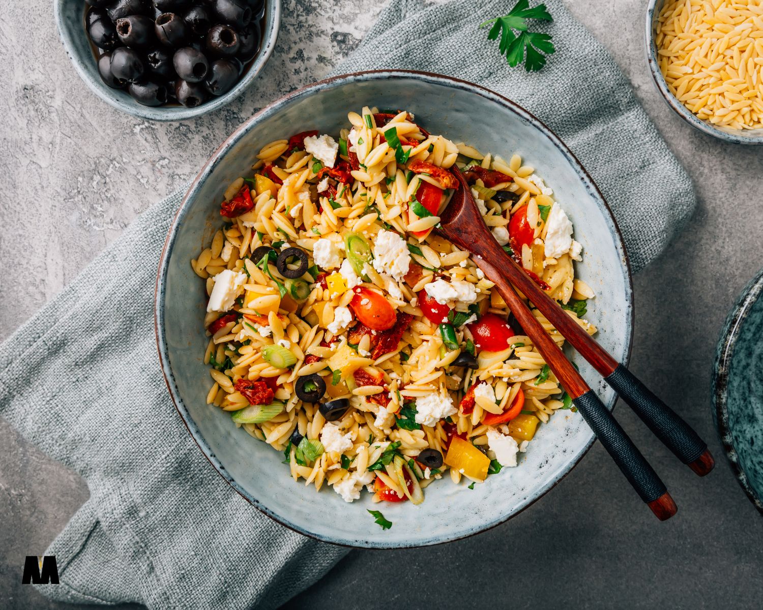 Lagana ljetna salata s tjesteninom