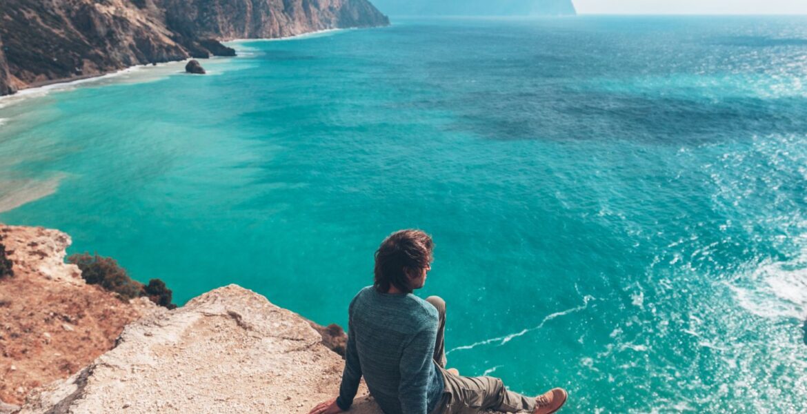 Introverti, Kriza identiteta