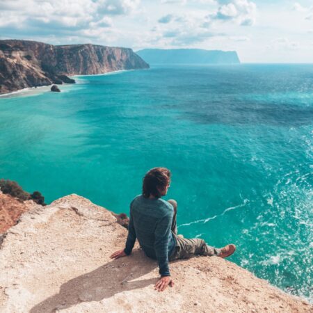Introverti, Kriza identiteta