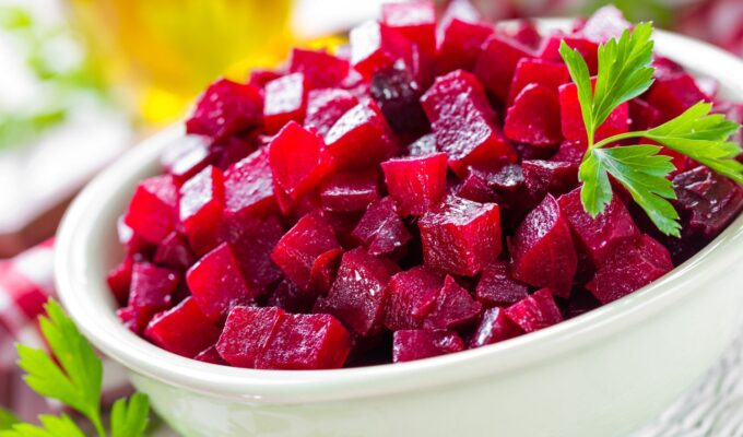 Jesenska salata s ciklom