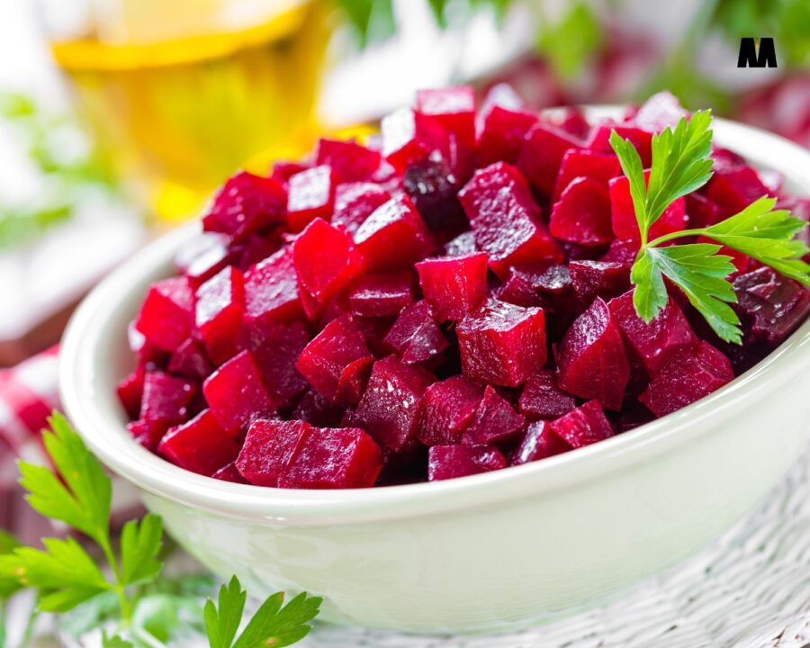 Jesenska salata s ciklom