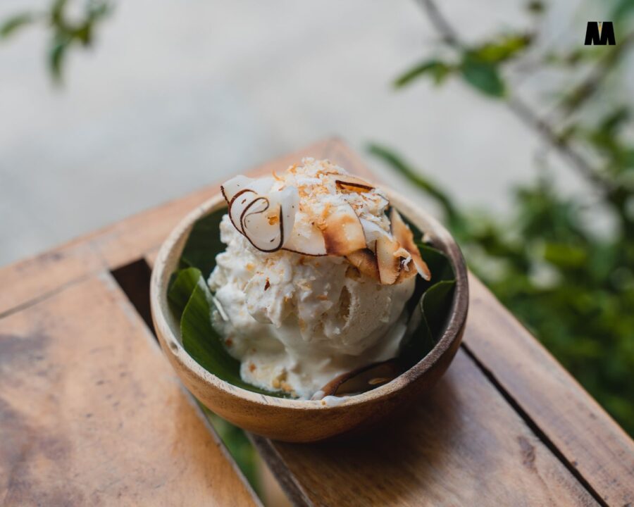 Sladoled od kokosa i badema